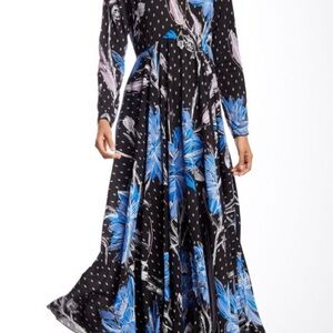 NWT Free People First Kiss Printed Maxi Dress Botanical Night Blue 
Size XS